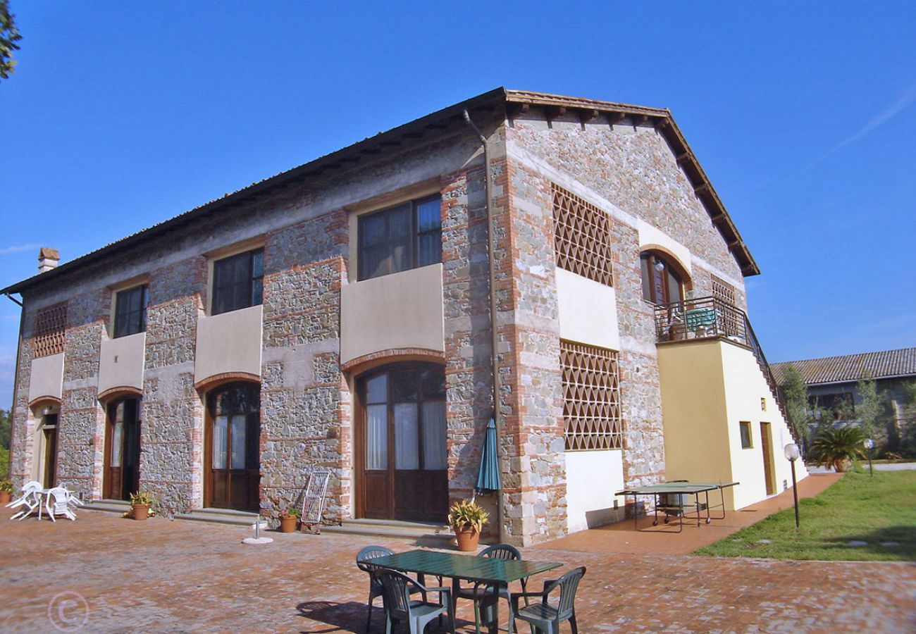 Apartment in Badia Pozzeveri - TERRA