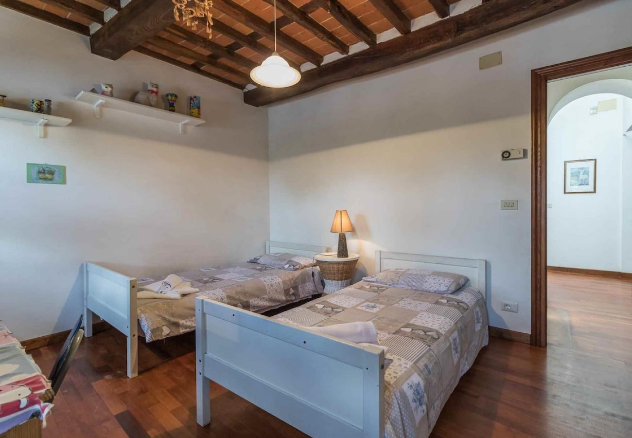 Villa in Barga - LA BARGHIGIANA