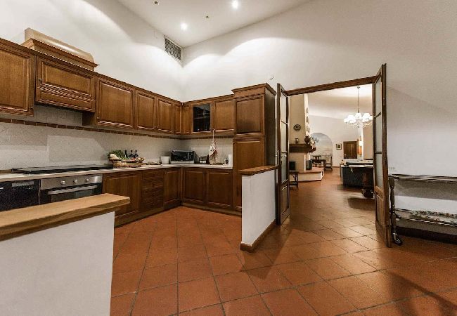 Villa in Capraia e Limite - MELOGRANO Villa in Capraia e Limite - MELOGRANO