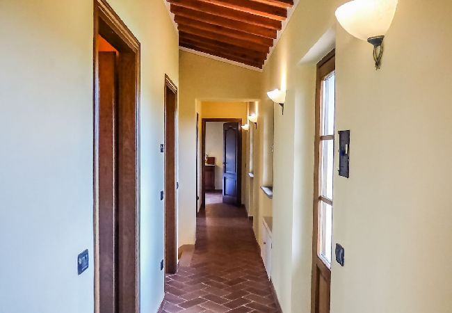 Villa in Pieve di Compito - PESCHETO