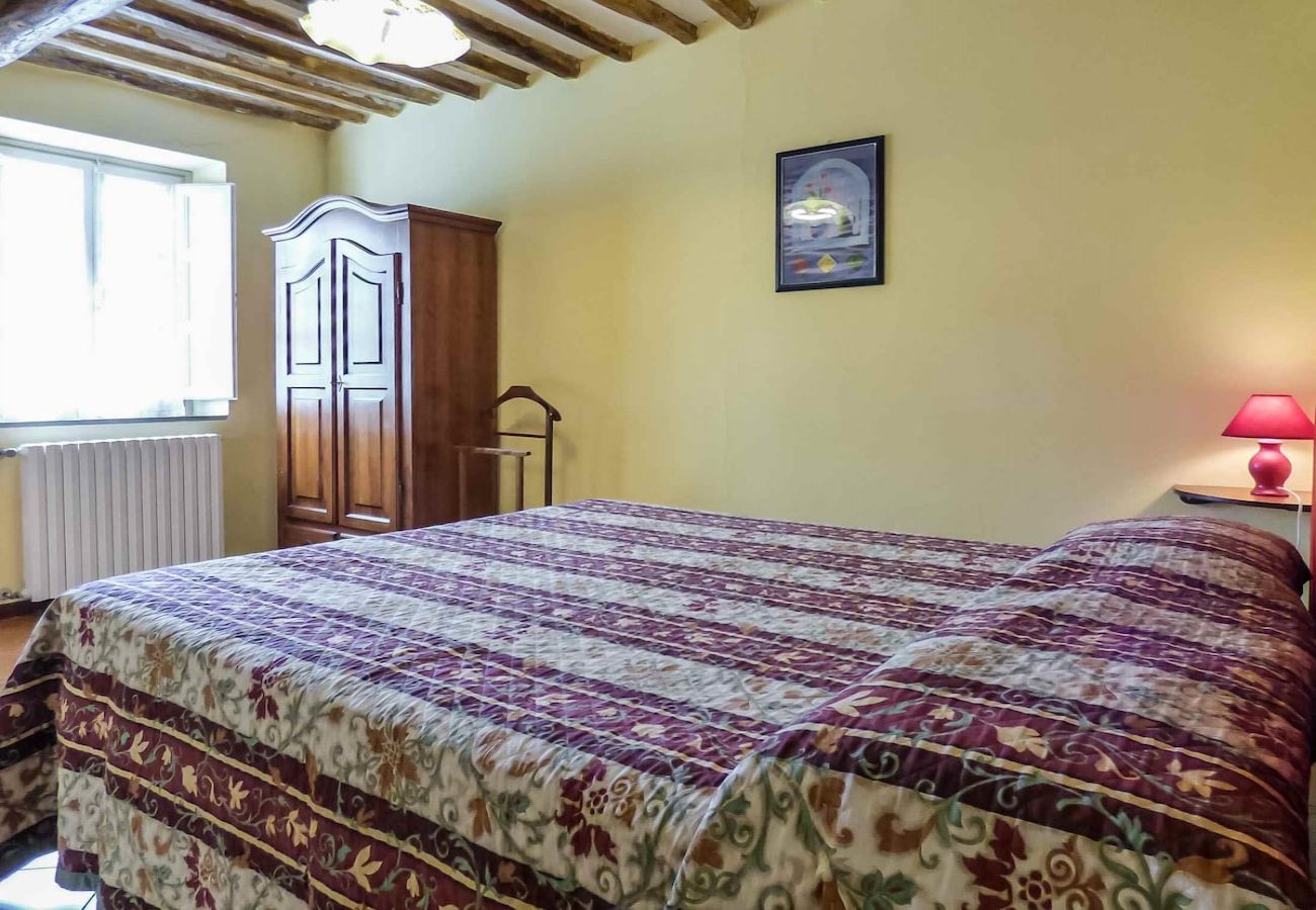 Apartment in Colle di Compito - CLORINDA