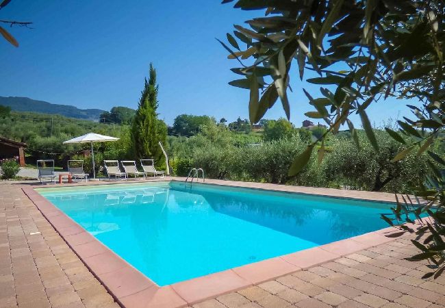 Villa in Camigliano Santa gemma - SANDRA Villa in Camigliano Santa gemma - SANDRA