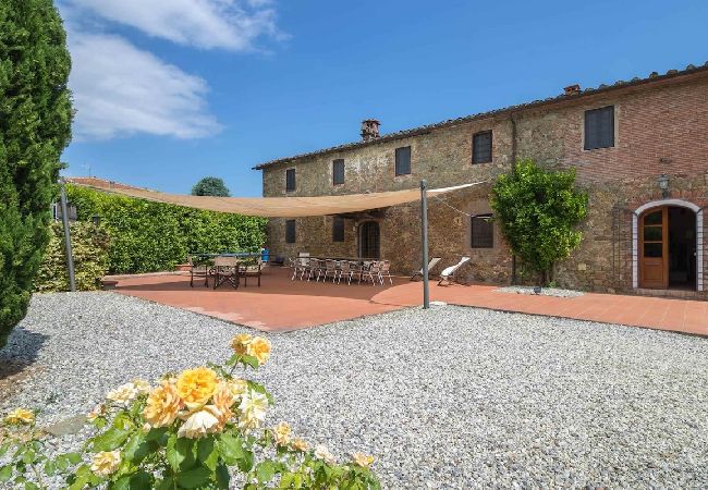 Villa in Camigliano Santa gemma - SANDRA Villa in Camigliano Santa gemma - SANDRA