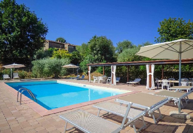 Villa in Camigliano Santa gemma - SANDRA Villa in Camigliano Santa gemma - SANDRA