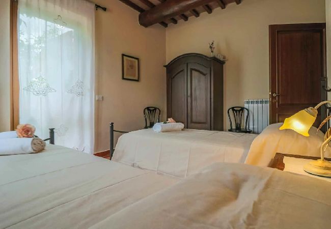 Apartment in Montaione - MARO C Apartment in Montaione - MARO C