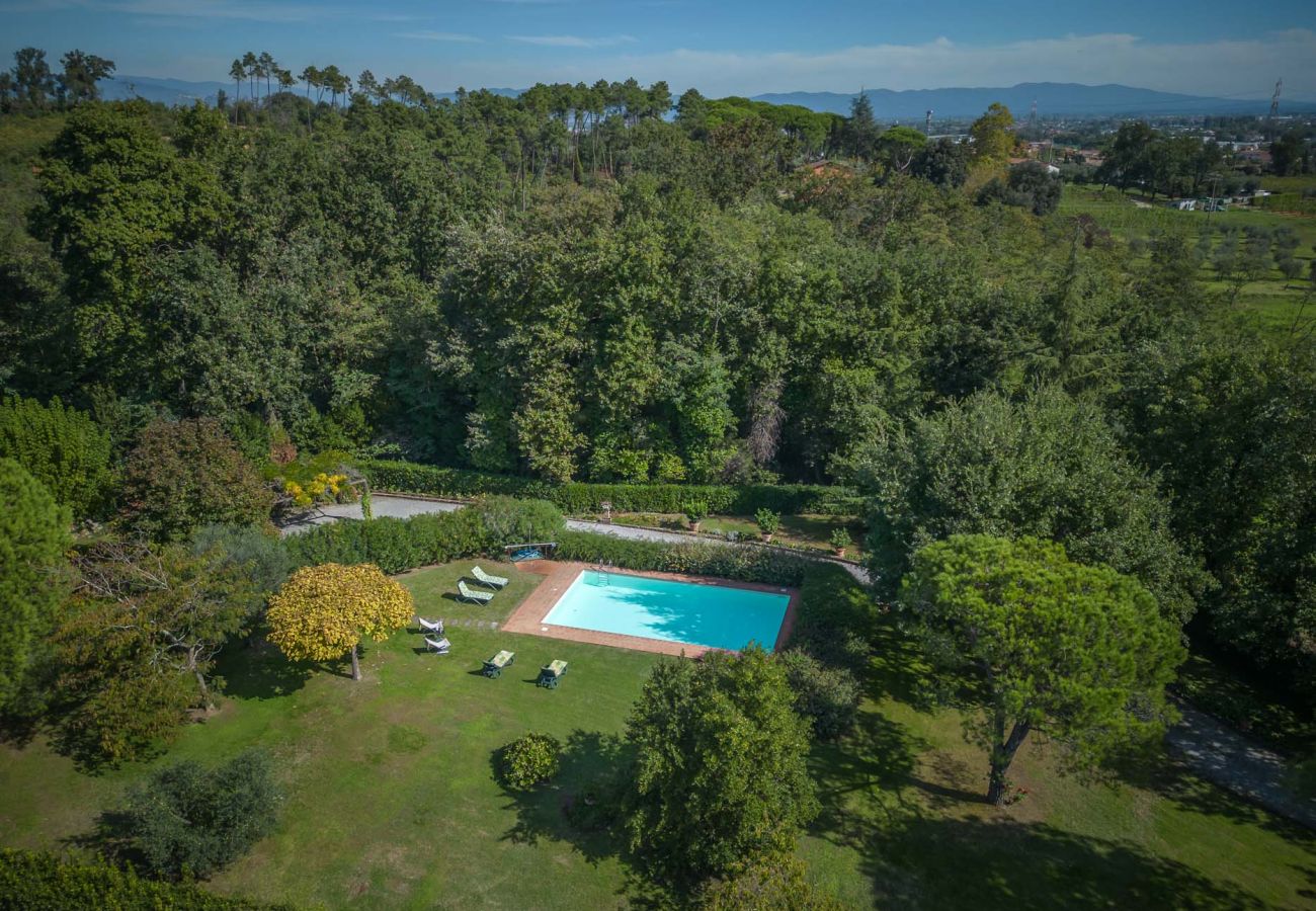 Villa in Montecarlo - IL SUGHERO