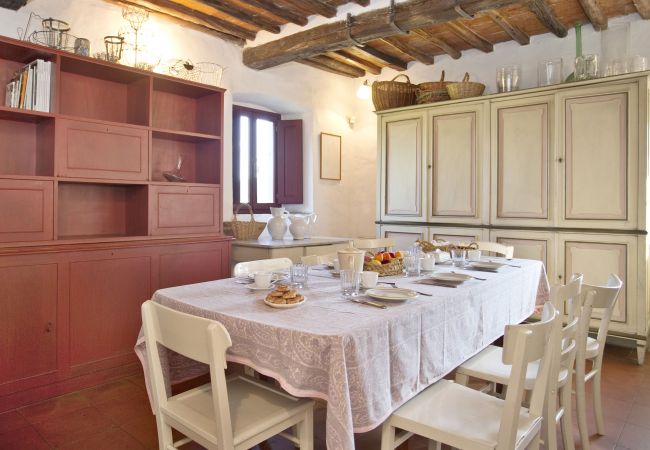 Villa in Rignano sull´Arno - CAVO Villa in Rignano sull´Arno - CAVO