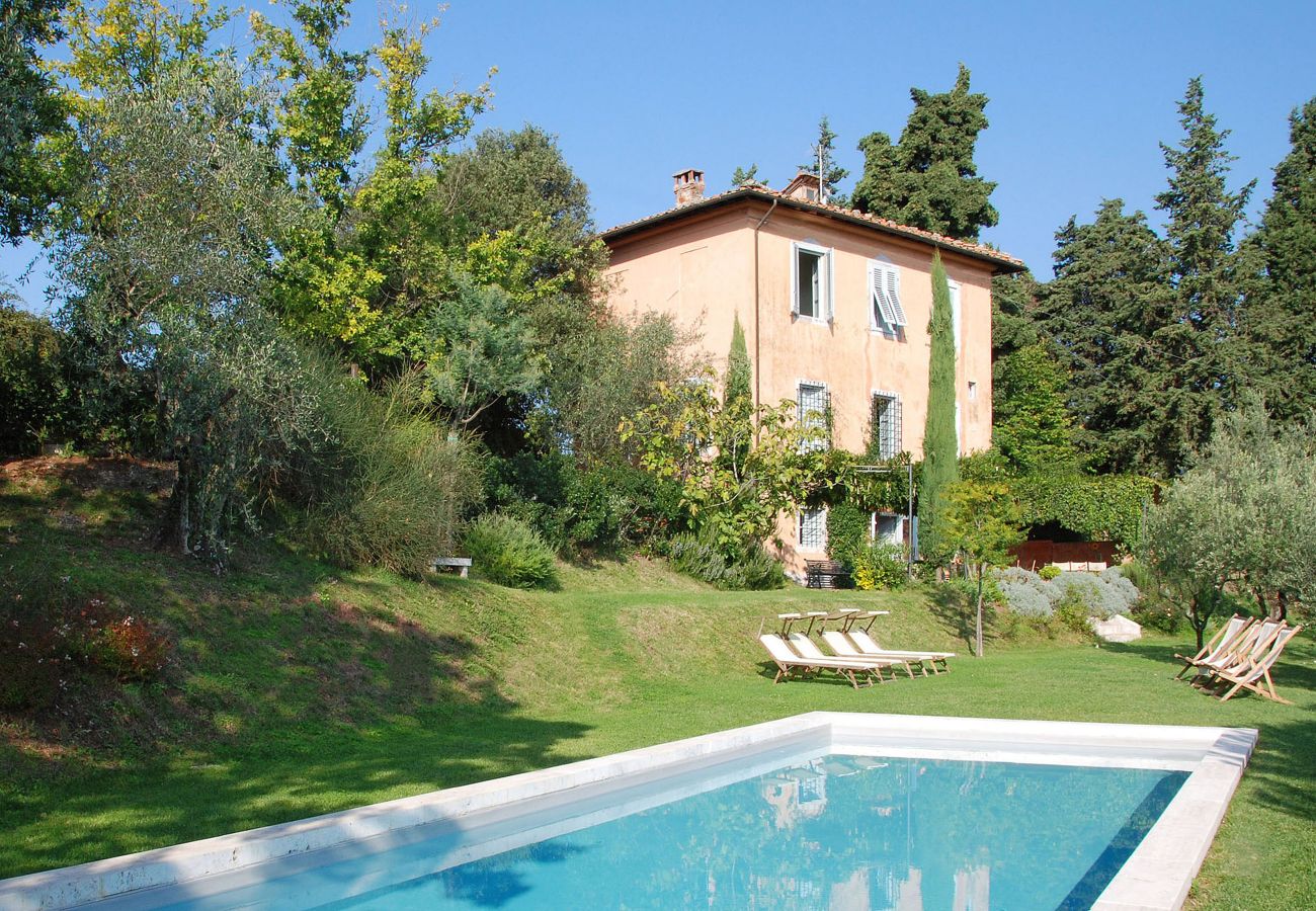 Villa in Lucca - MACCHIA