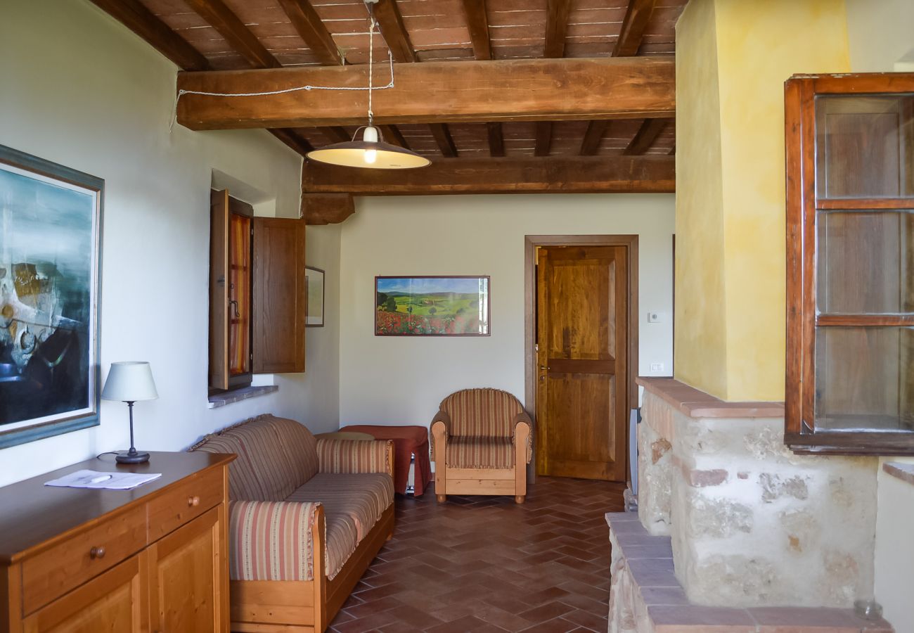 Apartment in Asciano - MOGA 005