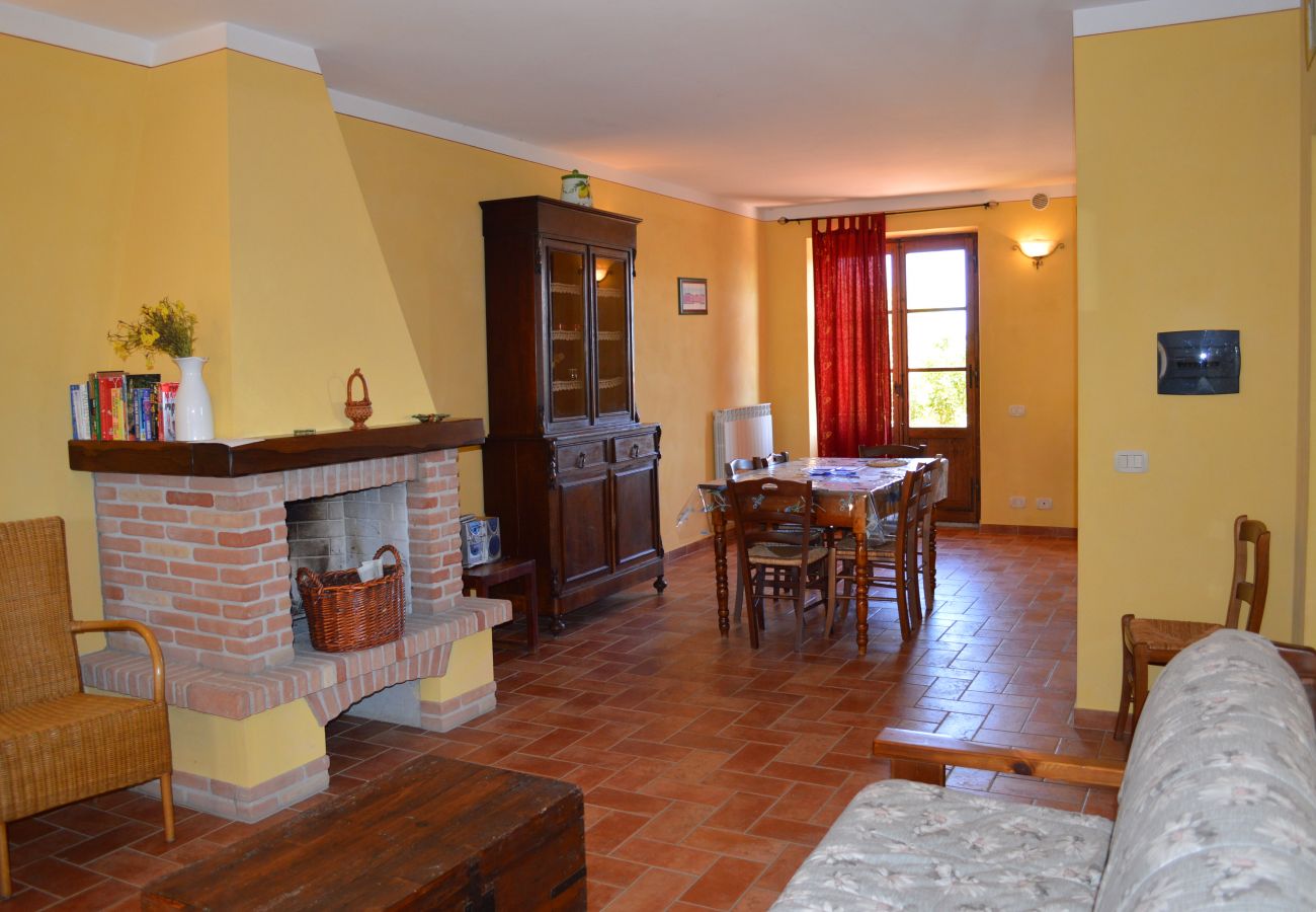 Apartment in Asciano - POGGI PP010