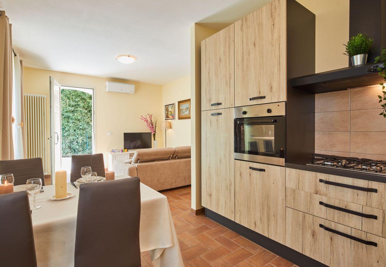 Apartment in Capannori - CHIARO MI