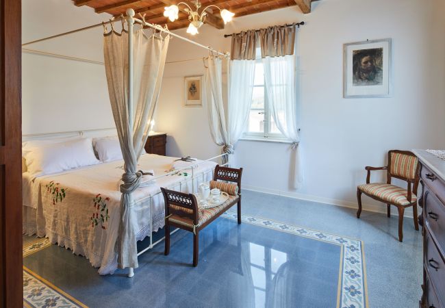 Apartment in Capannori - CHIARO TO Apartment in Capannori - CHIARO TO
