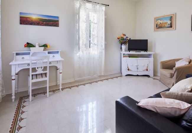 Apartment in Capannori - CHIARO TO Apartment in Capannori - CHIARO TO