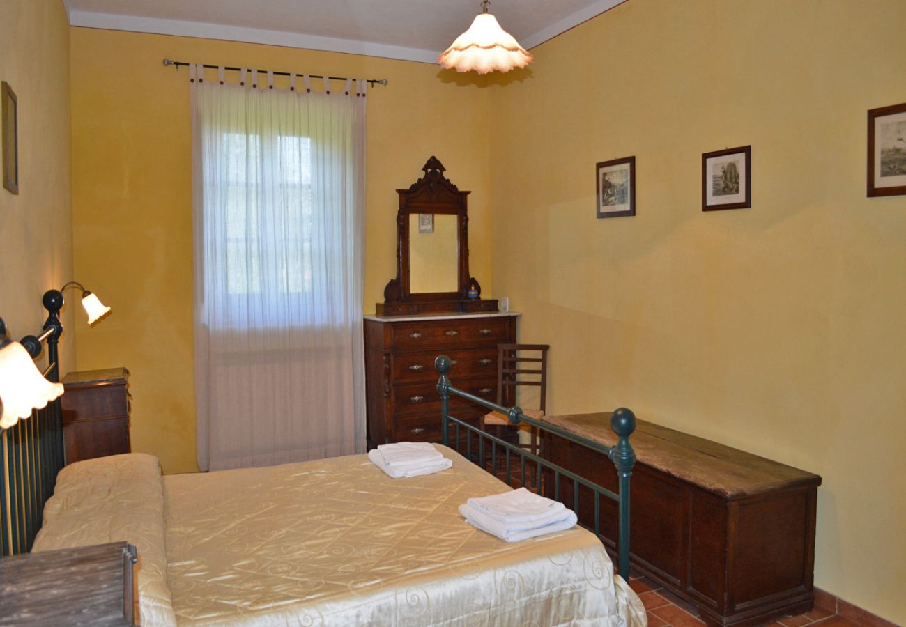 Apartment in Asciano - SONNI PT010