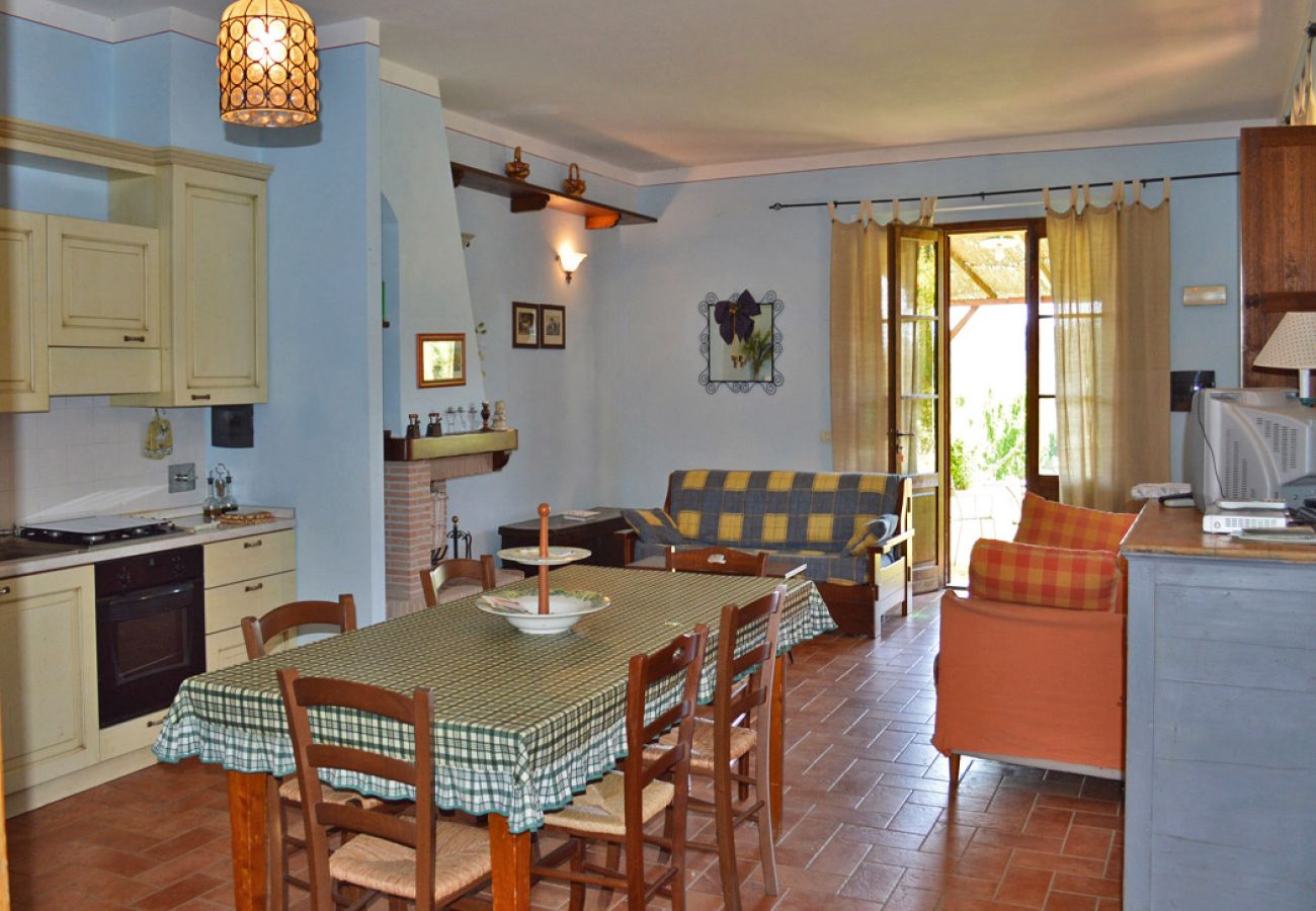 Apartment in Asciano - SONNI PT010