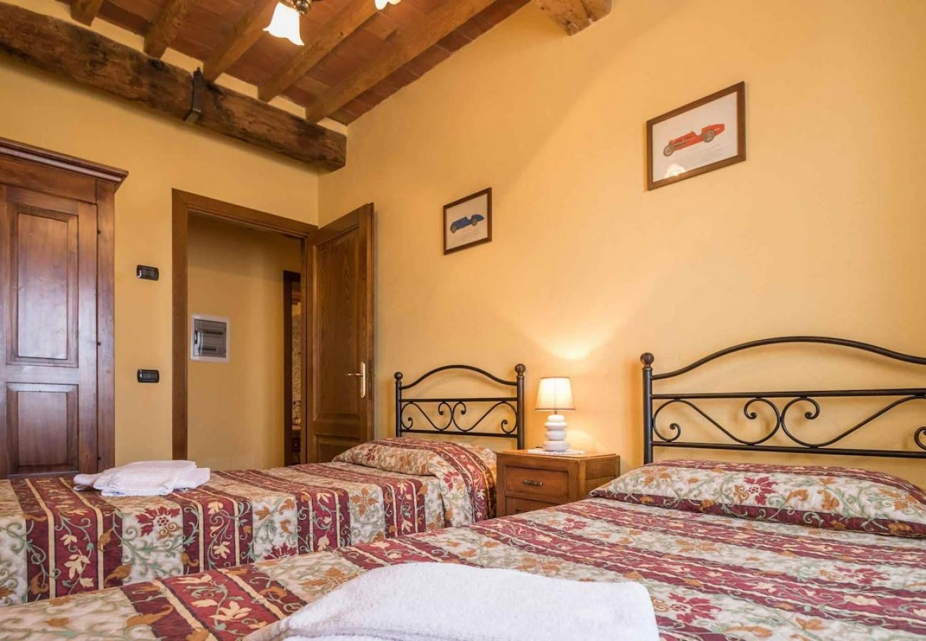 Apartamento en Colle di Compito - COLOMBA