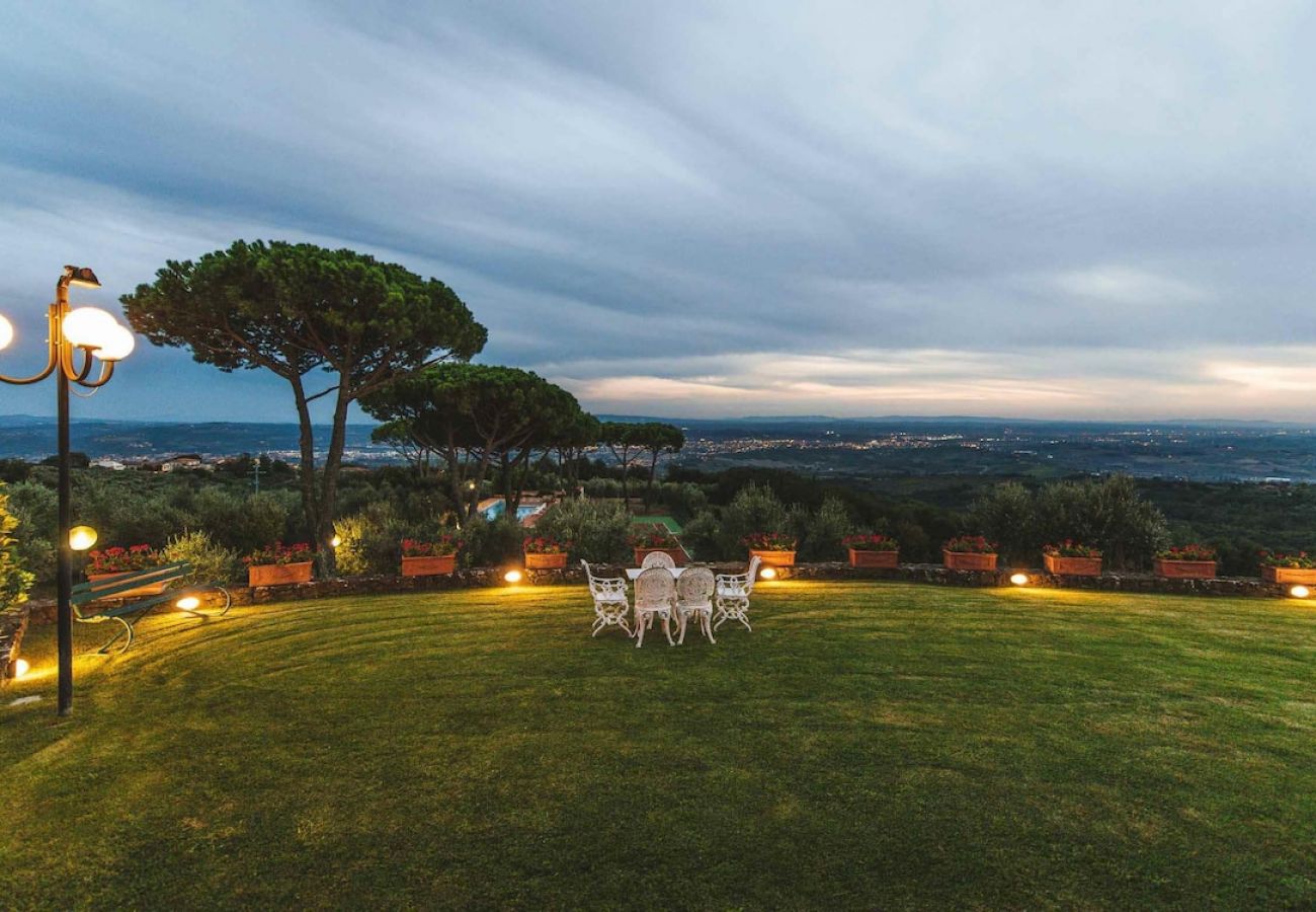 Villa en Capraia e Limite - MELOGRANO