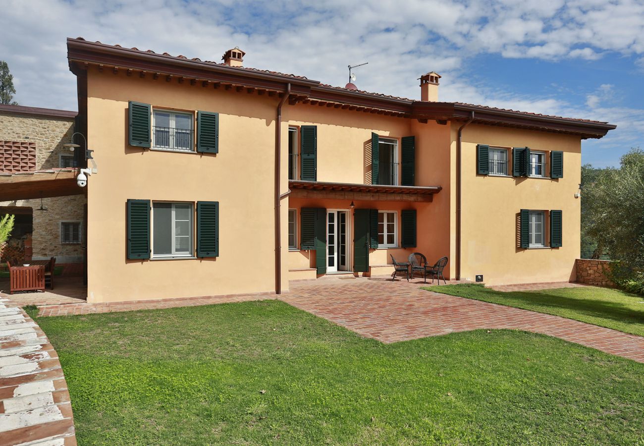 Villa en Lucca - SASTE