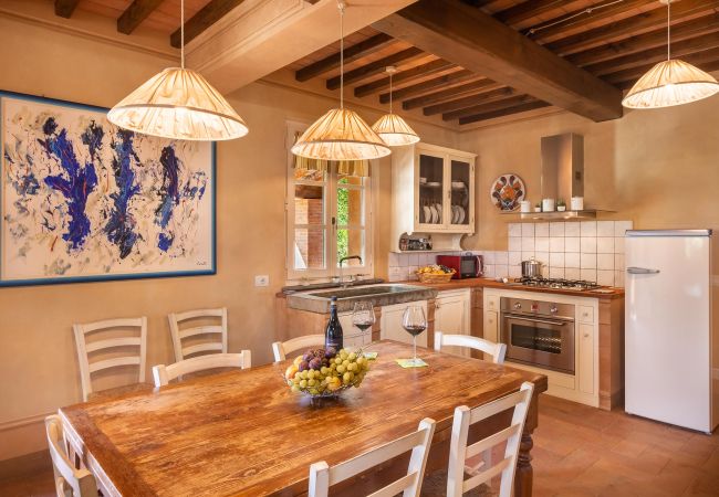 Villa i Colle di Compito - LEVI Villa i Colle di Compito - LEVI