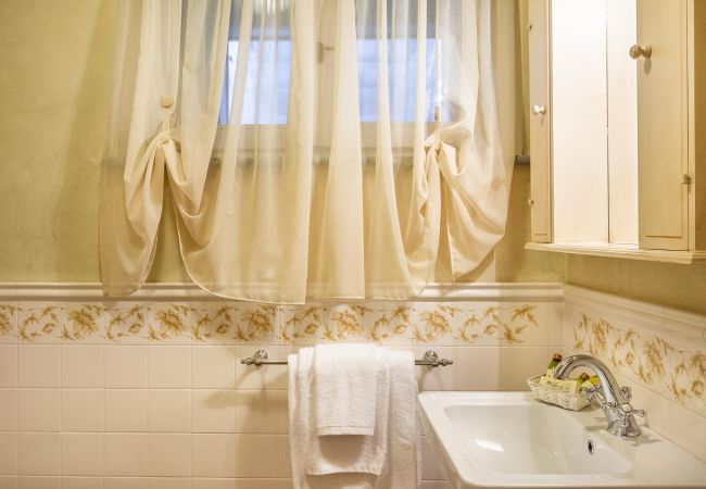 Villa i Colle di Compito - LEVI Villa i Colle di Compito - LEVI