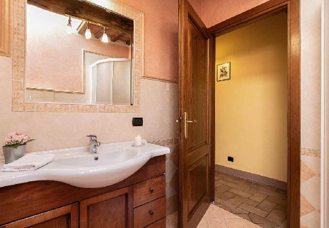 Appartement à Colle di Compito - TONINO Appartement à Colle di Compito - TONINO
