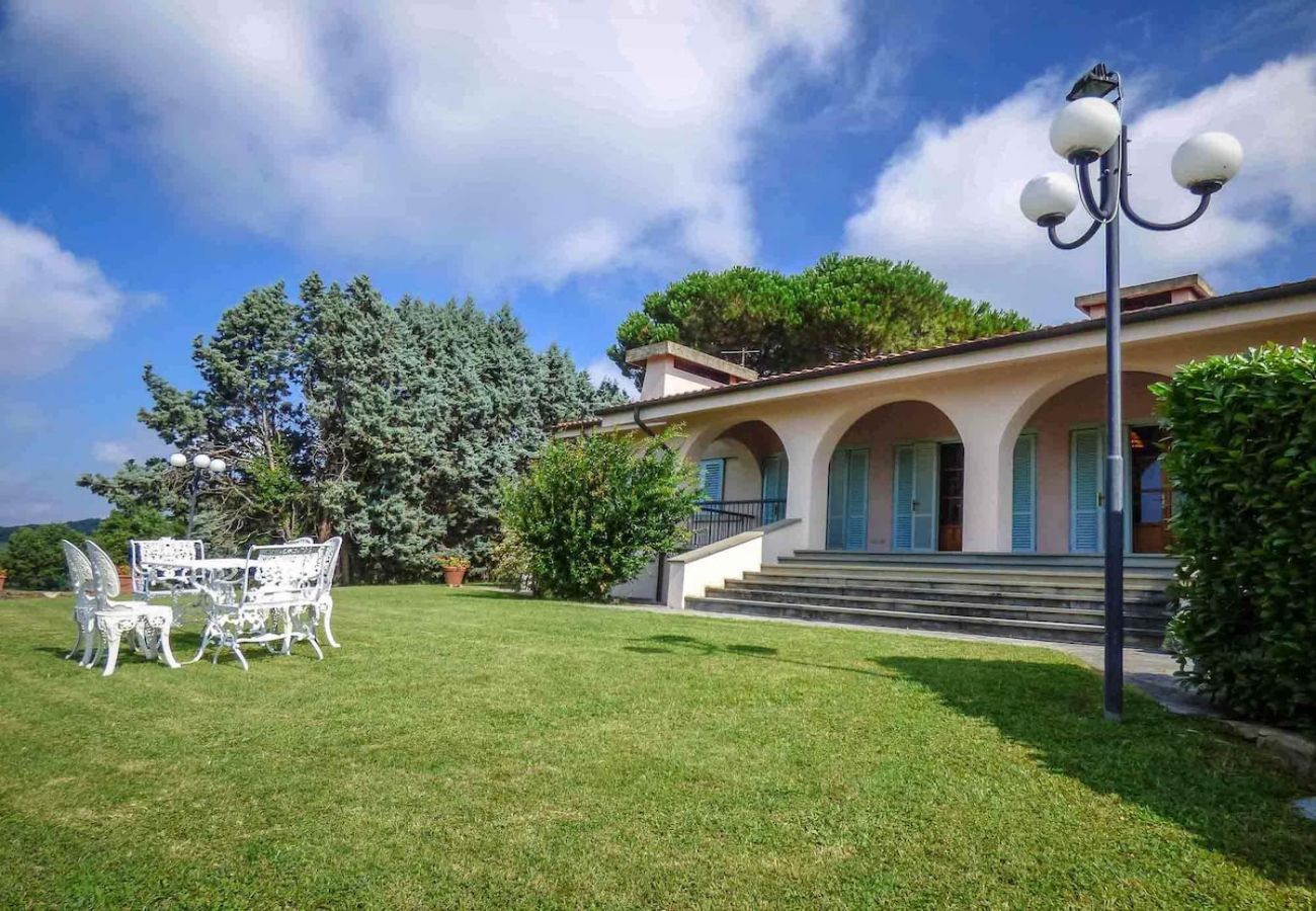 Villa à Capraia e Limite - MELOGRANO