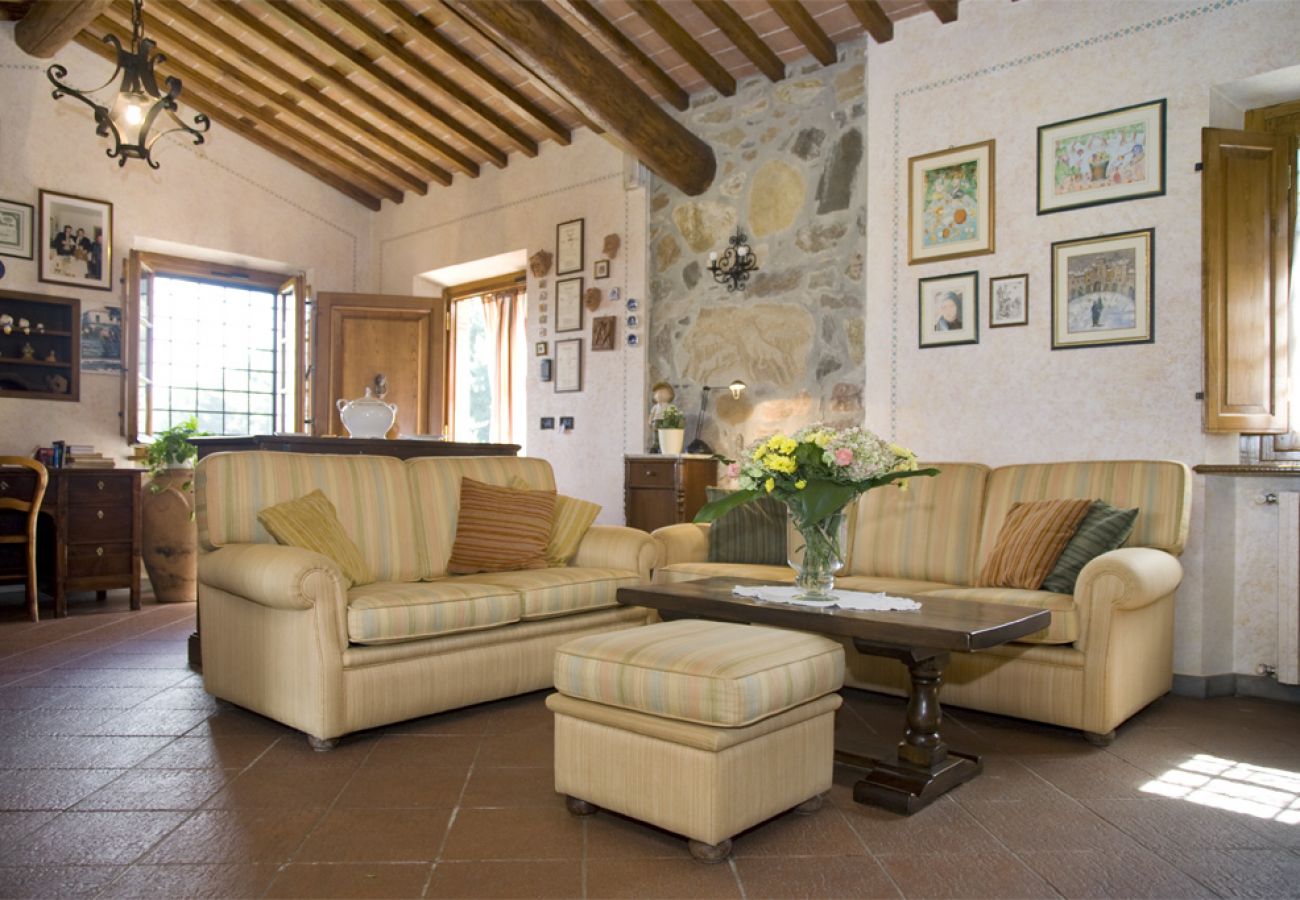 Villa à Pieve di Compito - ENNU