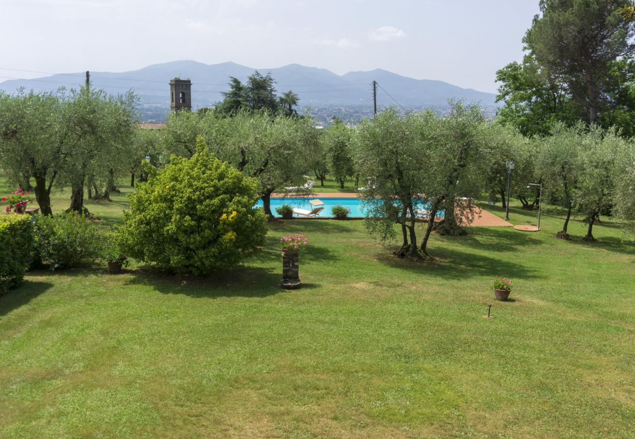 Villa à San Colombano - TONI