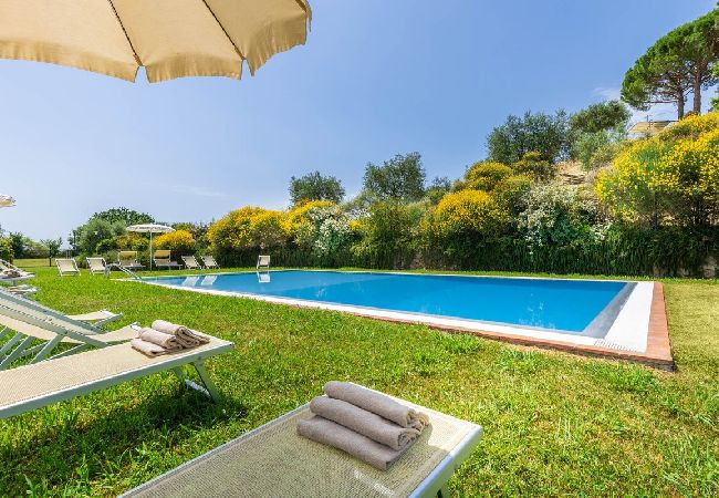 Villa a San Gennaro - PODERE OASI Villa a San Gennaro - PODERE OASI