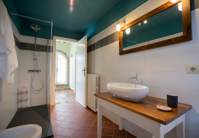 Villa a Segromigno in Monte - PODERE BORDO Villa a Segromigno in Monte - PODERE BORDO