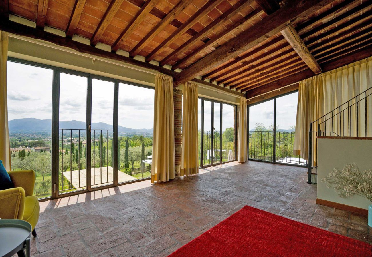 Villa a Segromigno in Monte - PODERE BORDO