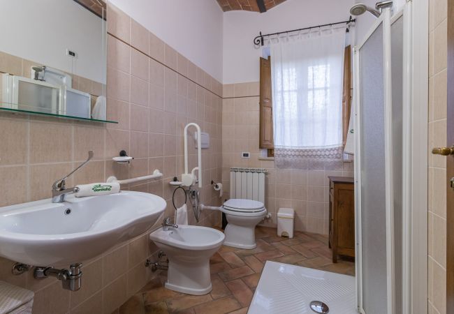 Appartamento a Castiglione del Lago - MADONE E Appartamento a Castiglione del Lago - MADONE E