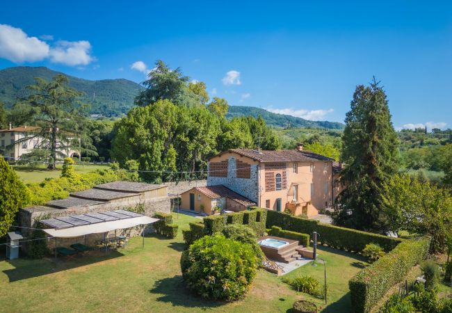 Appartamento a Segromigno in Monte - ROSI T Appartamento a Segromigno in Monte - ROSI T