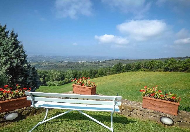 Villa in Capraia e Limite - MELOGRANO Villa in Capraia e Limite - MELOGRANO