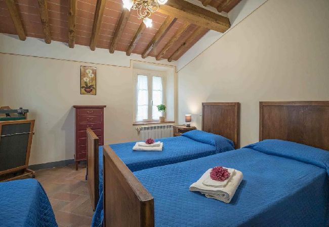 Huis in Piegaio basso - RUSTICHINO Huis in Piegaio basso - RUSTICHINO