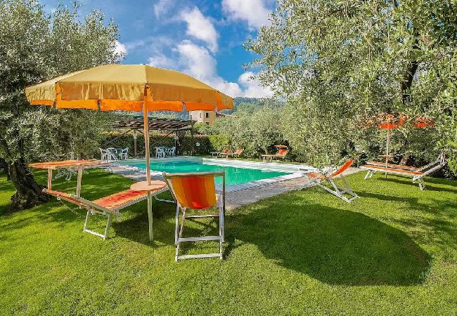 Appartement in Colle di Compito - ANSENETA Appartement in Colle di Compito - ANSENETA