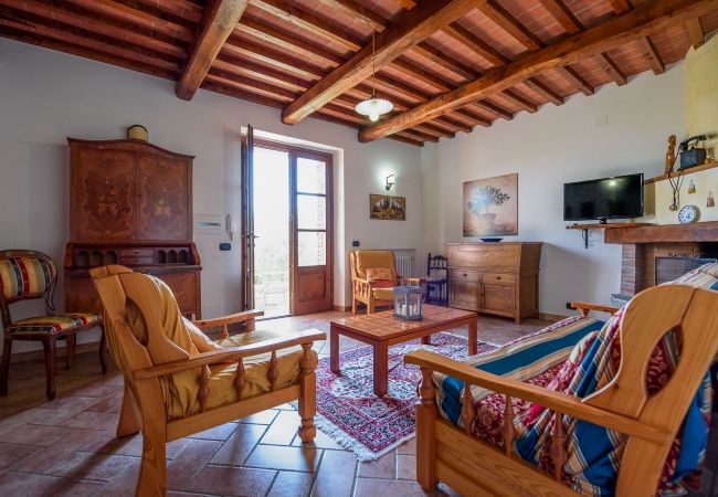 Villa in Lisciano Niccone - PODERE PERUSIA Villa in Lisciano Niccone - PODERE PERUSIA