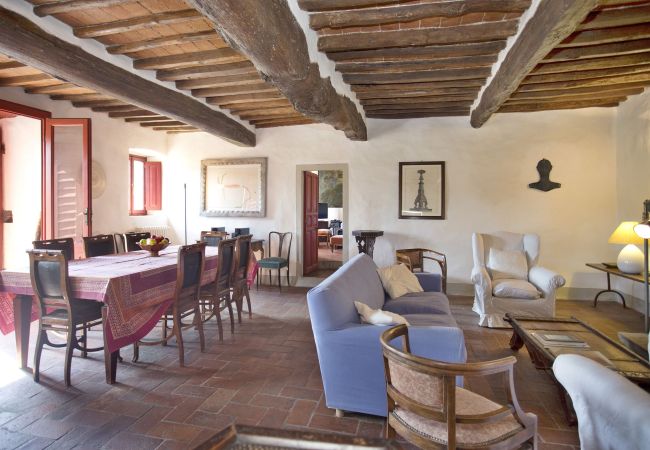 Villa in Rignano sull´Arno - CAVO Villa in Rignano sull´Arno - CAVO