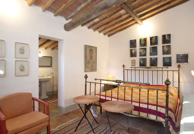 Villa in Rignano sull´Arno - CAVO Villa in Rignano sull´Arno - CAVO