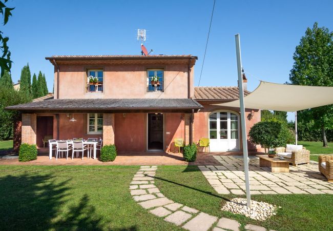 Villa in Colle di Compito - LEVI Villa in Colle di Compito - LEVI