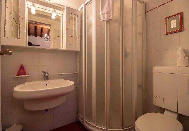 Villa i Lucca - GIGLIO Villa i Lucca - GIGLIO