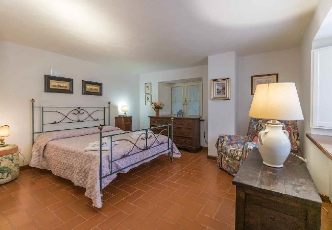 Villa i Barga - LA BARGHIGIANA Villa i Barga - LA BARGHIGIANA