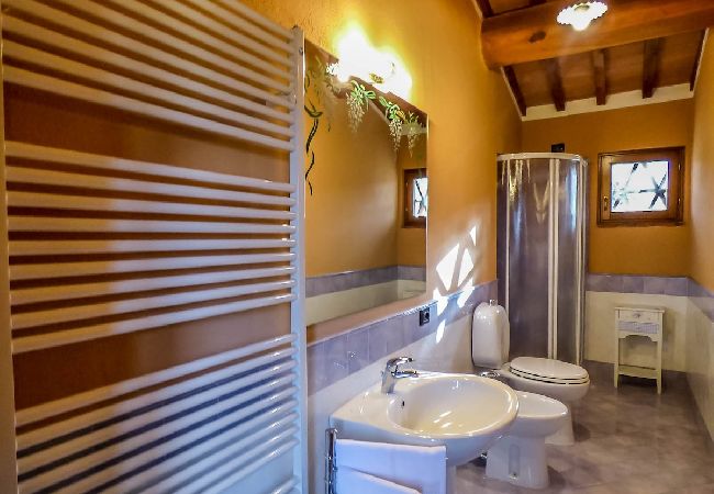 Villa i Pieve di Compito - PESCHETO Villa i Pieve di Compito - PESCHETO