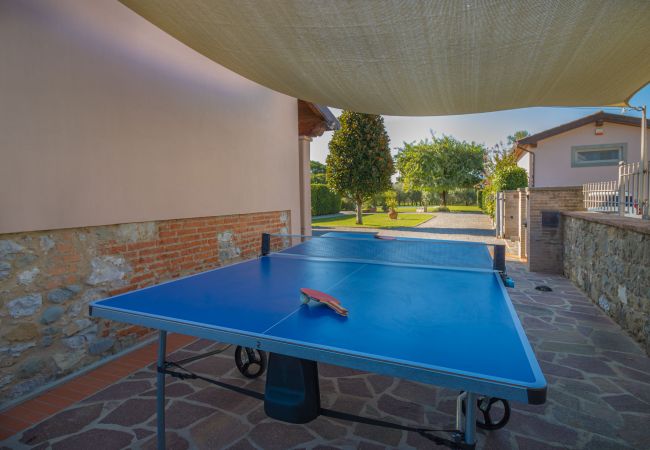 Hus i Lucca - PODERE SANTA Hus i Lucca - PODERE SANTA