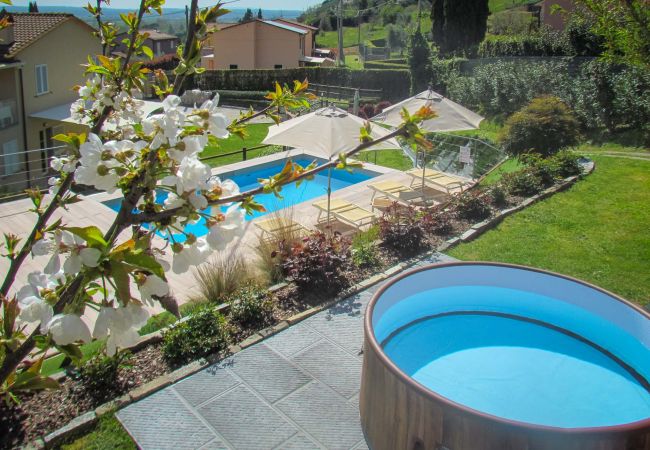 Leilighet i Colle di Compito - COMPITO PT Leilighet i Colle di Compito - COMPITO PT