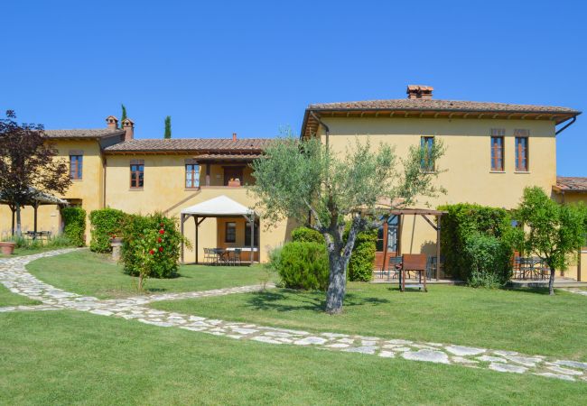 Leilighet i Asciano - FONDI PT010 Leilighet i Asciano - FONDI PT010