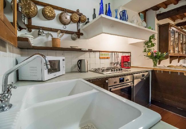 Villa i Lucca - GIGLIO Villa i Lucca - GIGLIO