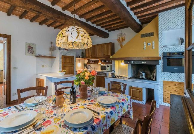 Villa i Barga - LA BARGHIGIANA Villa i Barga - LA BARGHIGIANA