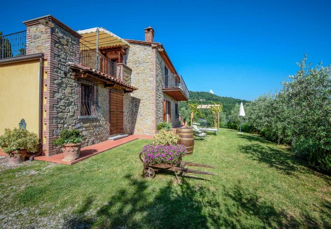 Villa i Lisciano Niccone - PODERE PERUSIA Villa i Lisciano Niccone - PODERE PERUSIA