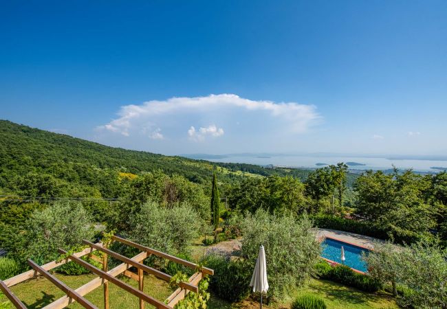 Villa i Lisciano Niccone - PODERE PERUSIA Villa i Lisciano Niccone - PODERE PERUSIA